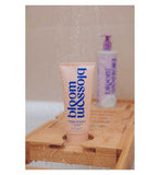 Bloom and Blossom Scrubs Up Nicely Polishing Body Cleanser 200ml