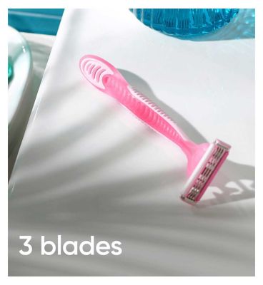 Gillette Venus Simply 3 Disposable Razors, Pack Of 4