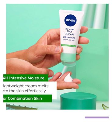 NIVEA 24H Moisture Mattifying Day Cream with Aloe Vera for Combination Skin 50ml