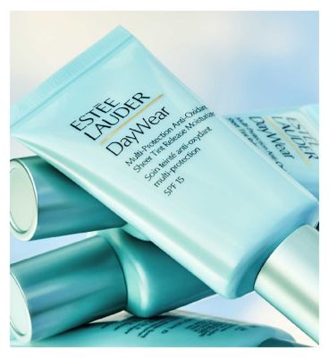 Estée Lauder DayWear Sheer Tint Release Moisturiser SPF 15 50ml