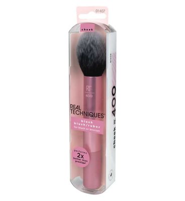 Real Techniques Blush Brush