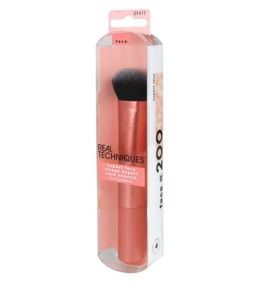 Real Techniques Expert Face Brush
