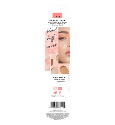 Real Techniques Expert Face Brush