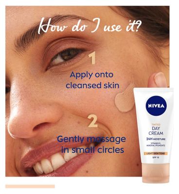 NIVEA 24H Moisture Tinted Day Cream with Vitamin E Light Skin Tone SPF15 50ml