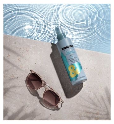 Toni & Guy Sea Salt Texturising Spray 200ml