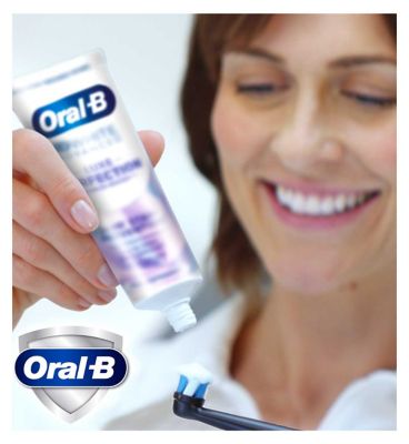 Oral-B 3D White Luxe Perfection Toothpaste 75ml<br/>