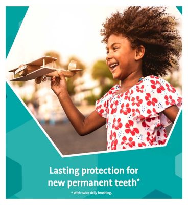 Aquafresh Kids Fluoride Toothpaste, Big Teeth Toothpaste, For Ages 6-8, 75ml
