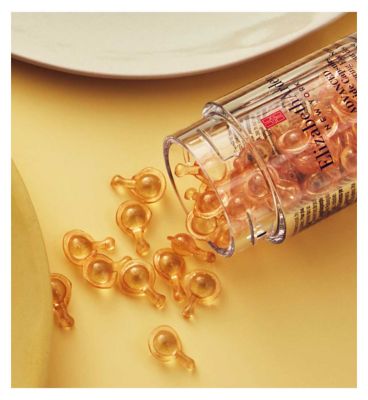 Elizabeth Arden Advanced Ceramide Capsules Daily Youth Restoring Eye Serum