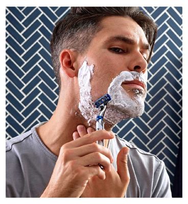 Gillette Mach3 Turbo Razor + Blades 3pk