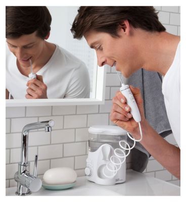 Waterpik Whitening Water Flosser WF-06UK