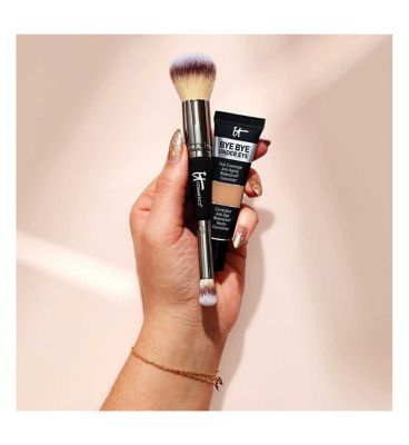 IT Cosmetics Heavenly Luxe and Concealer Make Up Brush