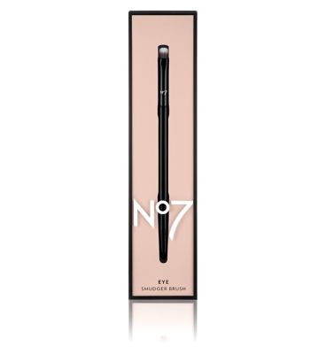 No7 Smudger Brush