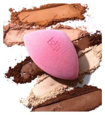 Real Techniques Powder Sponge