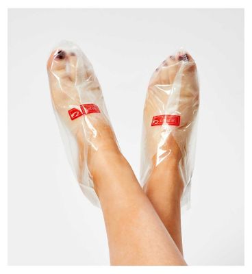 Boots Smoothing Foot Peel Socks - Tea Tree & Peppermint