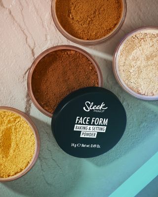 Sleek MakeUP Face Form Baking and Setting Powder