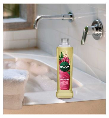 Radox Mineral Therapy Bath Soak Feel Pampered 500ml