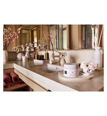 Rituals The Ritual of Sakura Cherry Blossom & Rice Milk Body Cream 220ml