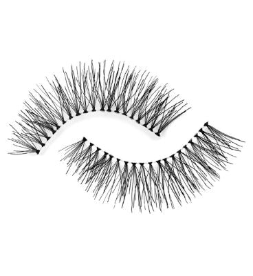 Boots Natural False Lashes Sophia