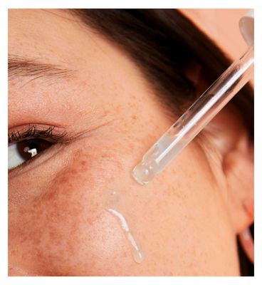 Isle of Paradise Hyglo Hyaluronic Self-Tan Face Serum 30ml