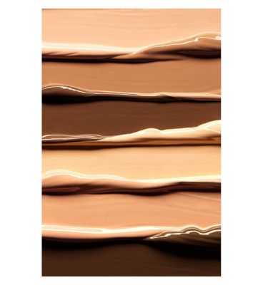 ICONIC London Seamless Concealer