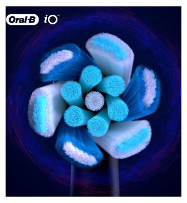 Oral-B iO™ Ultimate Clean Black Replacement Electric Toothbrush Heads 4 Pack