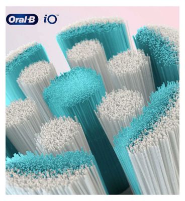 Oral-B iO™ Gentle Care Replacement Electric Toothbrush Heads 2 Pack