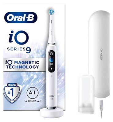 Oral-B iO9™ Electric Toothbrush White Alabaster