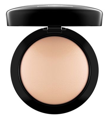 MAC Mineralize Skinfinish Natural Powder