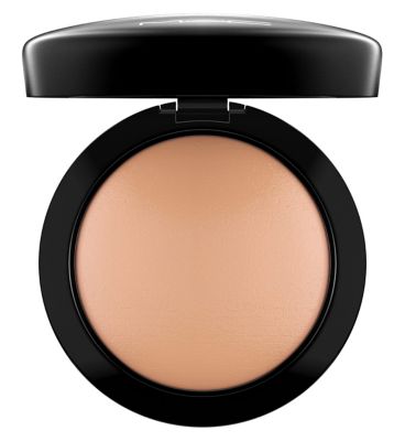 MAC Mineralize Skinfinish Natural Powder