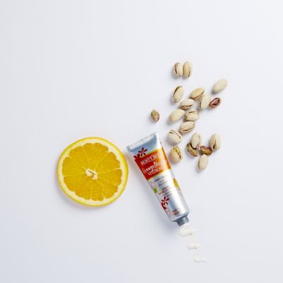 Burt’s Bees® Moisturising Hand Cream with Shea Butter, Orange Blossom & Pistachio, 1 Tube 28.3g