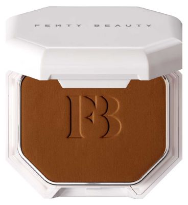 Fenty Pro Filt'r Soft Matte Powder Foundation