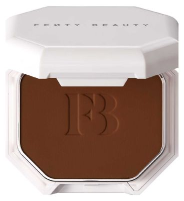 Fenty Pro Filt'r Soft Matte Powder Foundation