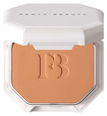 Fenty Pro Filt'r Soft Matte Powder Foundation