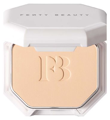 Fenty Pro Filt'r Soft Matte Powder Foundation