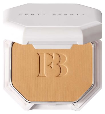 Fenty Pro Filt'r Soft Matte Powder Foundation