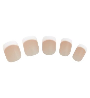 Boots French Nails - En Francais - Shorter Tips