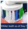 Oral-B 3D White Toothbrush Head with CleanMaximiser Technology, 4 Pack