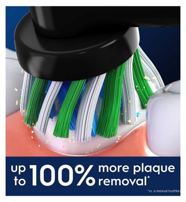 Oral-B CrossAction Toothbrush Head Black Edition with CleanMaximiser Technology, 8 Pack