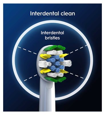 Oral-B FlossAction Toothbrush Head with CleanMaximiser Technology, 4 Pack