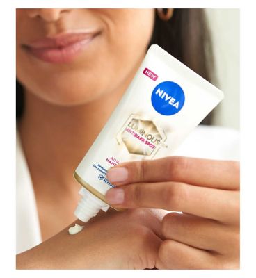 NIVEA Luminous 630 Anti Dark-Spot Hand Cream 50ml