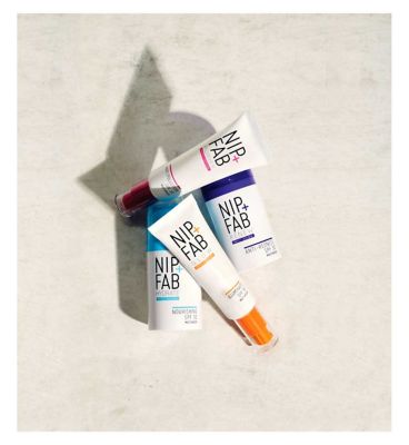 Nip+Fab Illuminate SPF 30 Moisturiser 50ml