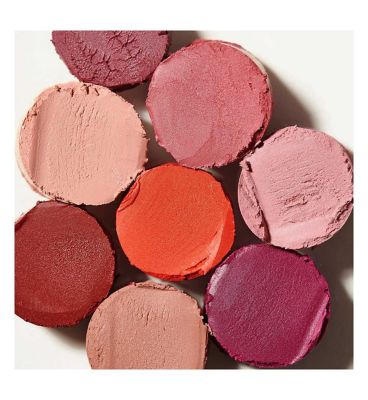 17. Matte Lip
