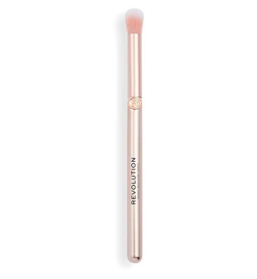 Revolution Create Fluffy Blending Brush