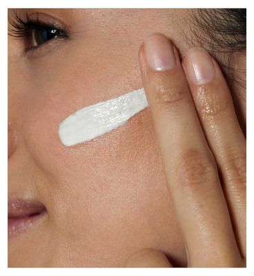 CeraVe AM Facial Moisturising Lotion SPF50 with UV protection and 3 essential Ceramides & Vitamin E for Normal to Dry Skin 52ml