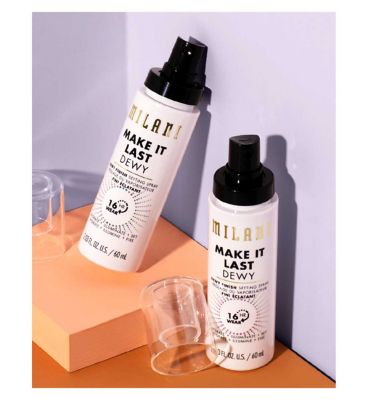 Make It Last Dewy Setting Spray Hydrate + Illuminate + Set 60ml