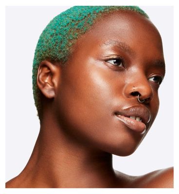 MAC Studio Radiance Moisturizing + Illuminating Silky Primer