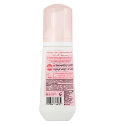 Femfresh Nourish Shower Foam 150ml