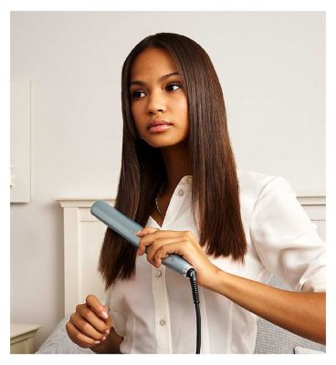 BaByliss Hydro-Fusion Anti-Frizz Hair Straightener