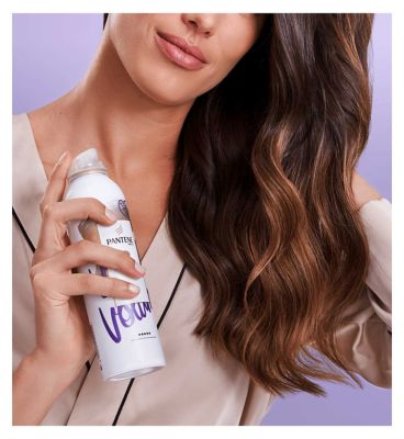Pantene Perfect Volume Hairspray with Jojoba Oil 250ML