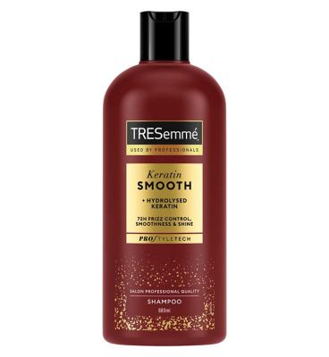 TRESemmé Shampoo Keratin Smooth 680ml